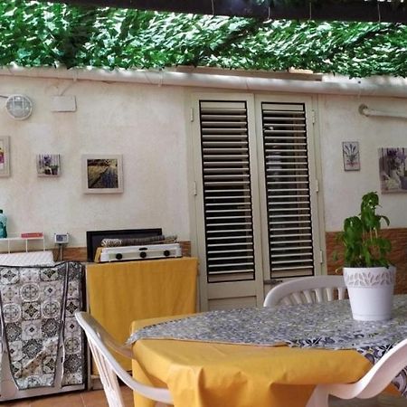 Hotel New Island Isola delle Femmine Exterior foto